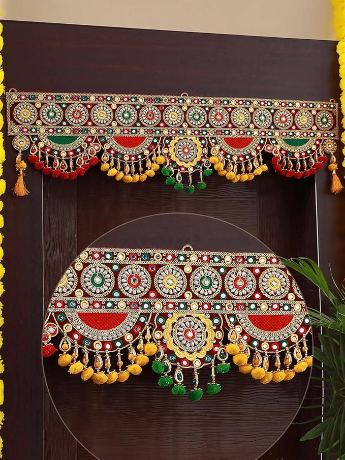 Cloth toran